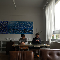学習机のカフェ内