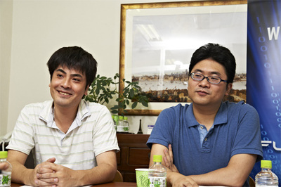 （左から）伊東弘満氏，大和屋貴仁氏