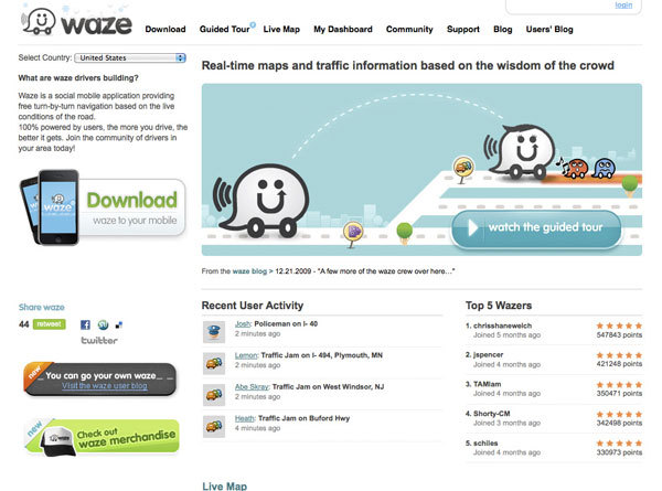 図6　Wazeのページ、最新のトラフィックアップデートが並ぶる