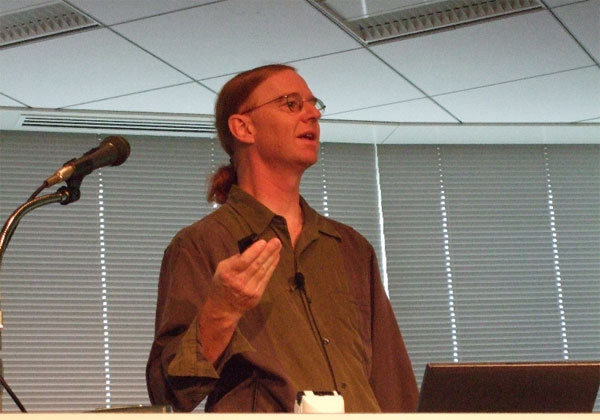 Jon Corbet氏（LinuxCon Japan/Tokyo 2010にて）