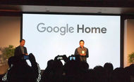 Google Homeを紹介する、グーグル合同会社ハードウェアパートナー事業開発本部統括部長、埜々内ルイ氏