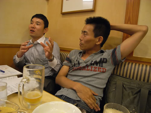 島田さん（左）と角谷さん（右）