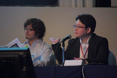左側：NHN Japan代表取締役の森川氏。右側: NHN Japan執行役員の舛田氏