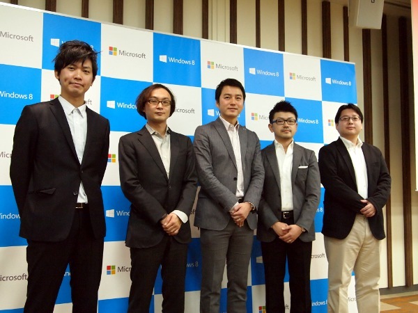 日本マクロソフト藤本氏を囲んでの集合写真