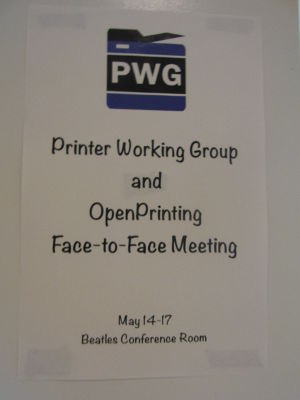 会場の会議室にはこんなささやかな張り紙が